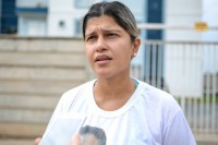 01/10/2015 - Esposa faz apelo e diz que família vive "dias de desespero" 