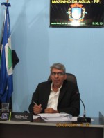 30/10/2015 - Presidente do Legislativo de São Félix do Araguaia deixa uma mensagem a todos os SERVIDORES PÚBLICO pelo seu dia 