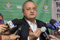 25/11/2015 - Taques: "O Brasil tem que pensar em outras coisas, não em jogos” 