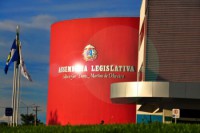 22/03/2016 - Nove deputados estaduais trocam de partidos em Mato Grosso 