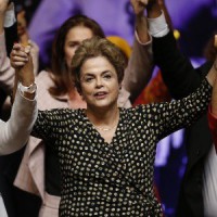 11/05/2016 - "Ser mulher influenciou na abertura do processo de impeachment", diz Dilma 