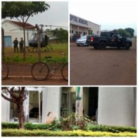 18/05/2016 - Dois ladrões morrem em confronto com a polícia após explosão de banco em GO 