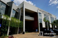 18/06/2016 - Justiça revoga liminar que suspendia licitação de R$ 70 milhões para comunicação do governo  