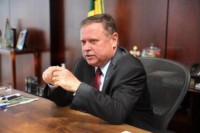 28/06/2016 - Em entrevista ao Estadão, Maggi fala sobre retorno de Dilma e venda de terras a estrangeiros  