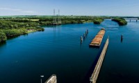 04/07/2016 - Rios do Agro - Após quase dois anos, hidrovia do rio Tietê retoma transporte de cargas