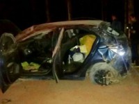 13/07/2016 - Carro sai de rodovia e universitária morre 