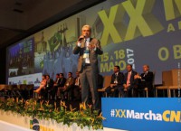 17/05/2017 - Michel Temer assina MP que prevê parcelamento de dívida previdenciária dos municípios em até 200 meses 