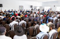 13/06/2017 - Audiência pública discute reforma fundiária em Confresa  