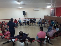 13/08/2018 - Lideranças de Bom Jesus do Araguaia empunham bandeira de Gaspar