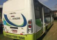 06/04/2016 - Motorista de micro-ônibus passa mal e perde controle da direção na Avenida Beira Rio 