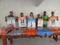 16/05/2017 - Em parceria com a Primícia Uniformes e Incentivo ao Esporte são-félixcenses, Janailza doa novos uniformes às equipes do município 